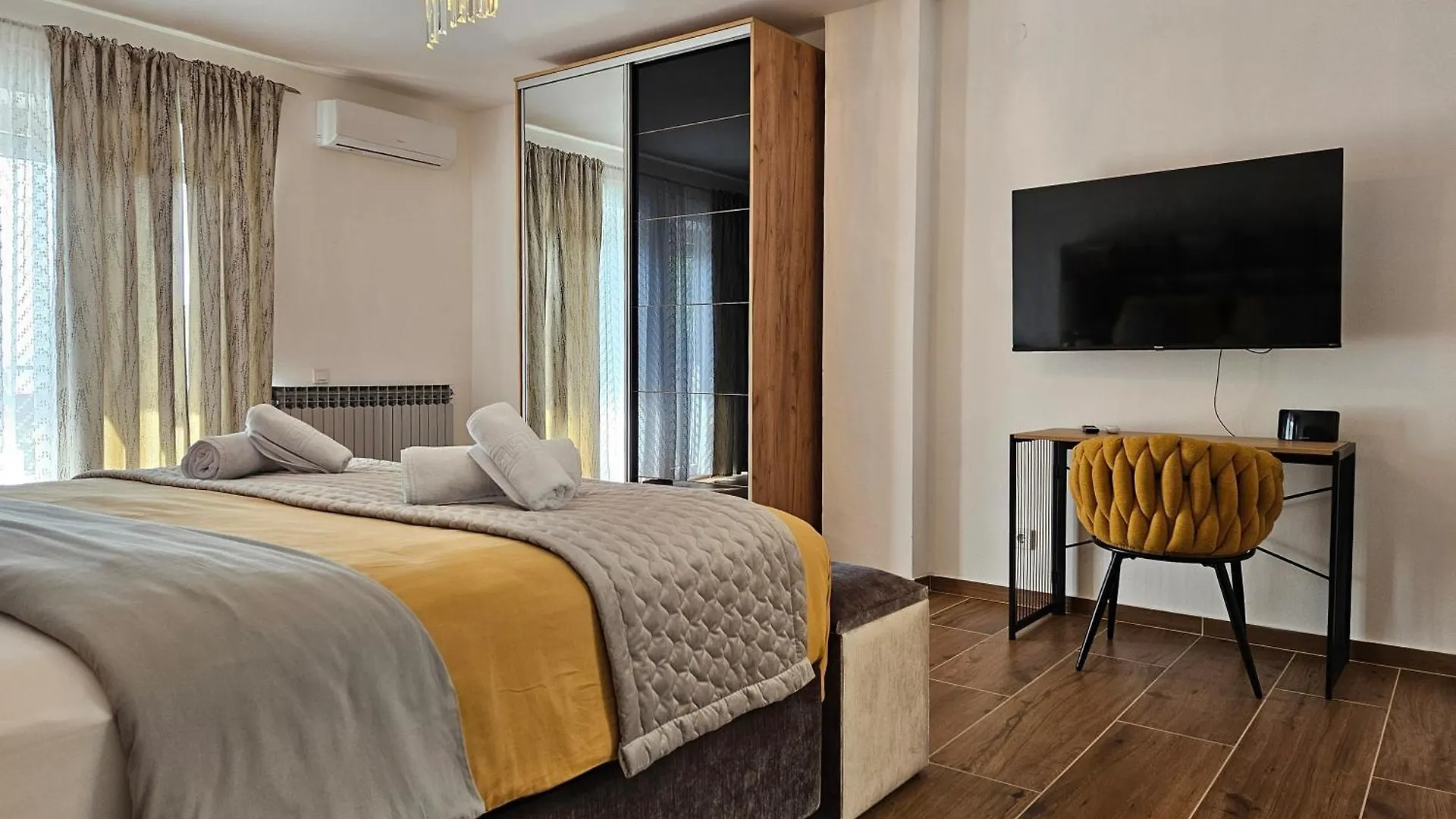 Luxury Villa Natali Pool And Sea View - Happy Rentals Smrika